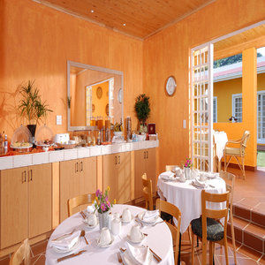 Casa Piccolo Hotel Windhoek Exterior photo
